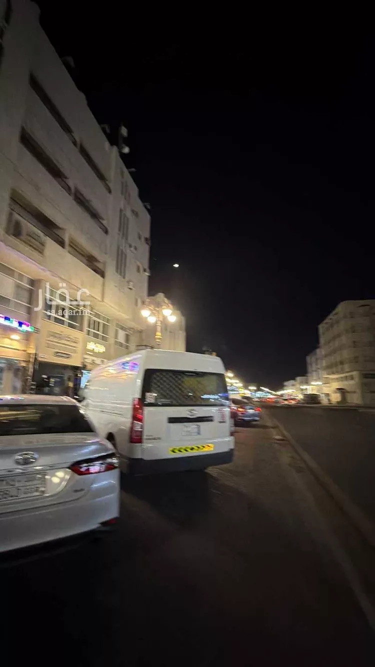 عمارة للبيع في طريق الملك سعود ، حي المهرجان ، تبوك ، منطقة تبوك صورة 3