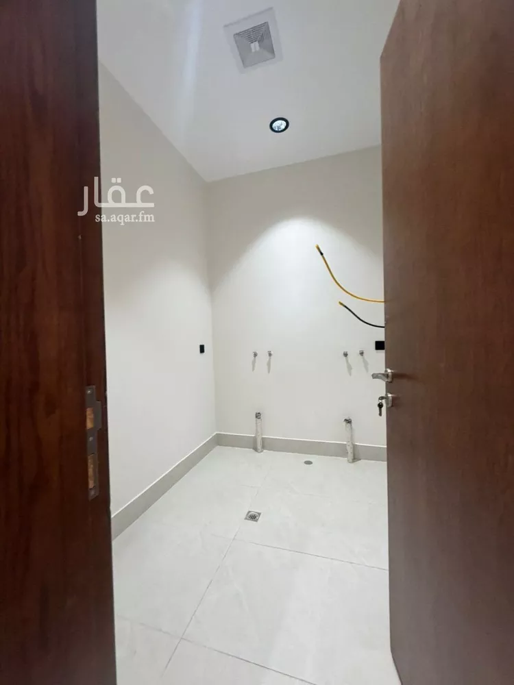 شقة للبيع في شارع سليمان بن عمرو, حي الجامعيين, مدينة خميس مشيط, منطقة عسير