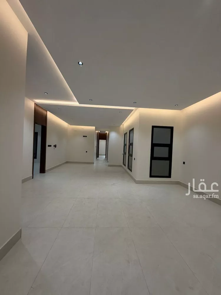 شقة للبيع في شارع سليمان بن عمرو, حي الجامعيين, مدينة خميس مشيط, منطقة عسير صورة 3