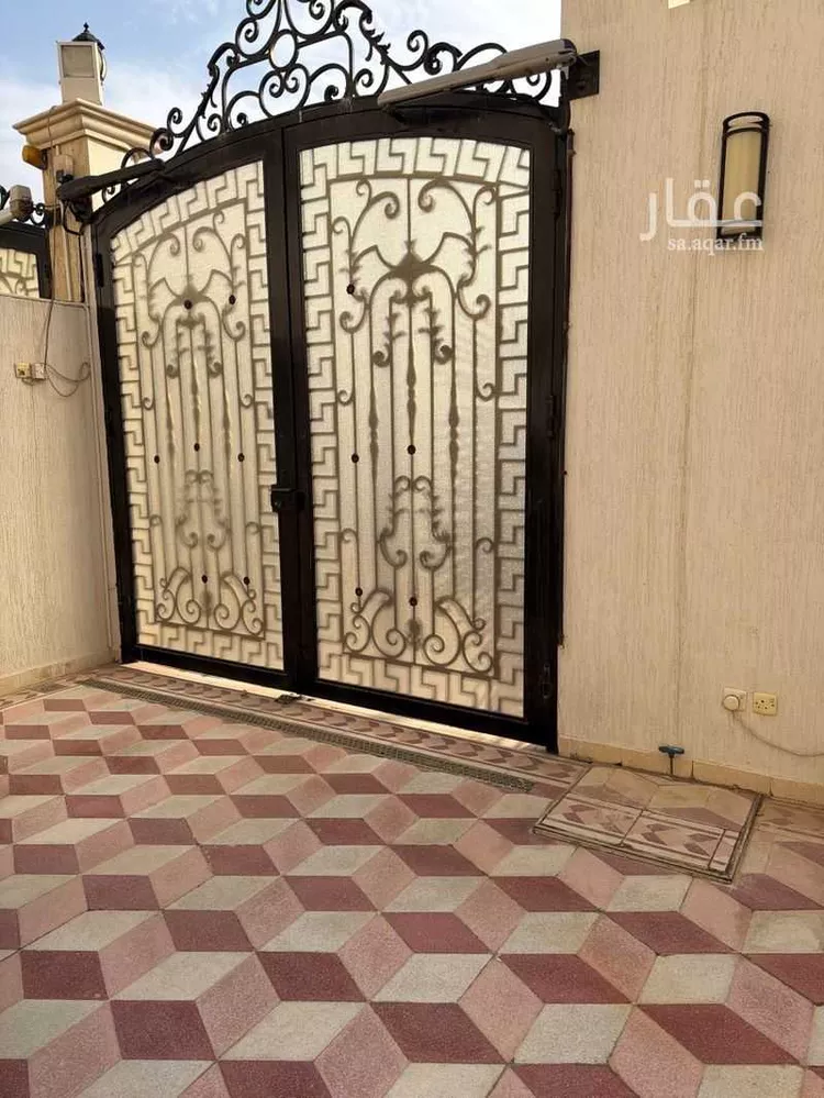 فيلا للبيع في شارع الأمير عبدالمجيد بن عبدالعزيز ، حي الريان ، الرياض ، منطقة الرياض صورة 2