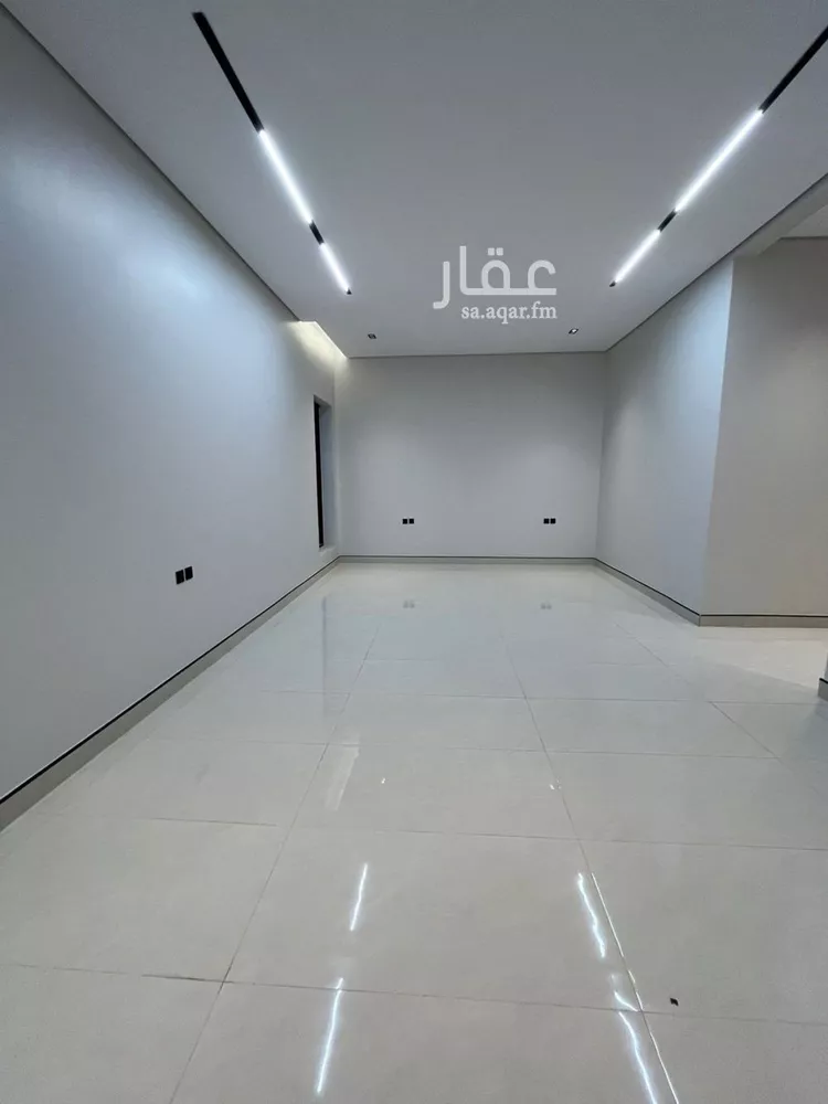 فيلا للبيع في شارع عمر ابن حبيب, حي الجنادرية, مدينة الرياض, منطقة الرياض 23