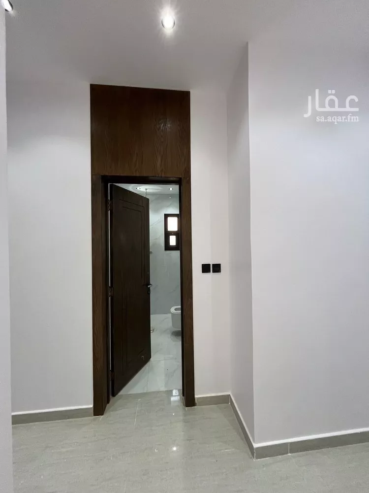فيلا للبيع في شارع علي بن حسن صيرفي, حي النظيم, مدينة الرياض, منطقة الرياض 11