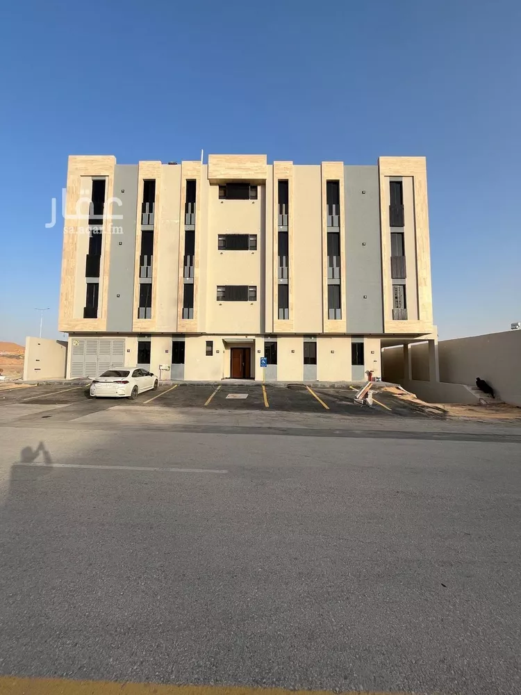 عمارة للبيع في شارع العطايا, حي الجنادرية, مدينة الرياض, منطقة الرياض 15