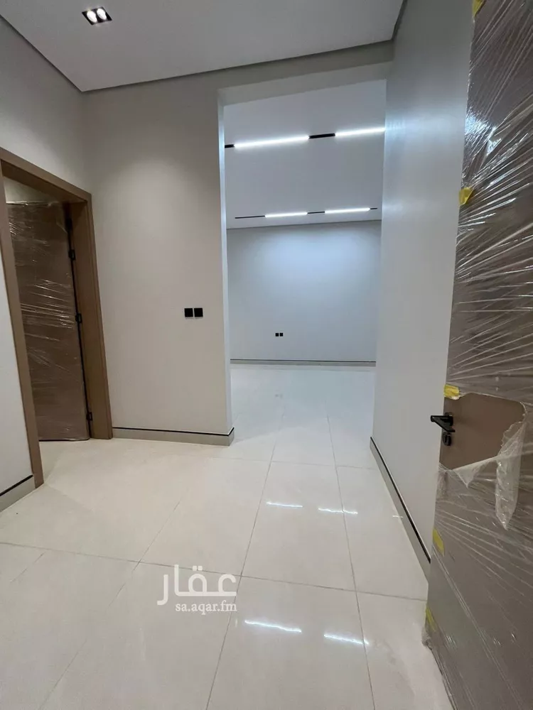 فيلا للبيع في شارع عمر ابن حبيب, حي الجنادرية, مدينة الرياض, منطقة الرياض 28