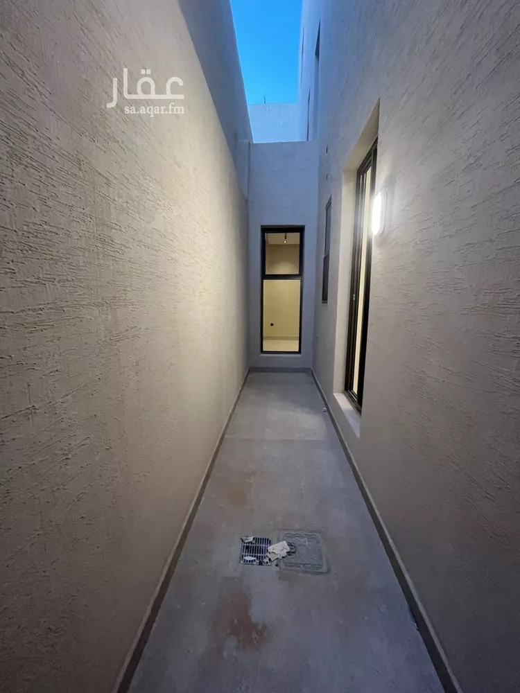 Floor for Sale in Riyadh Al Janadriyah صورة 3