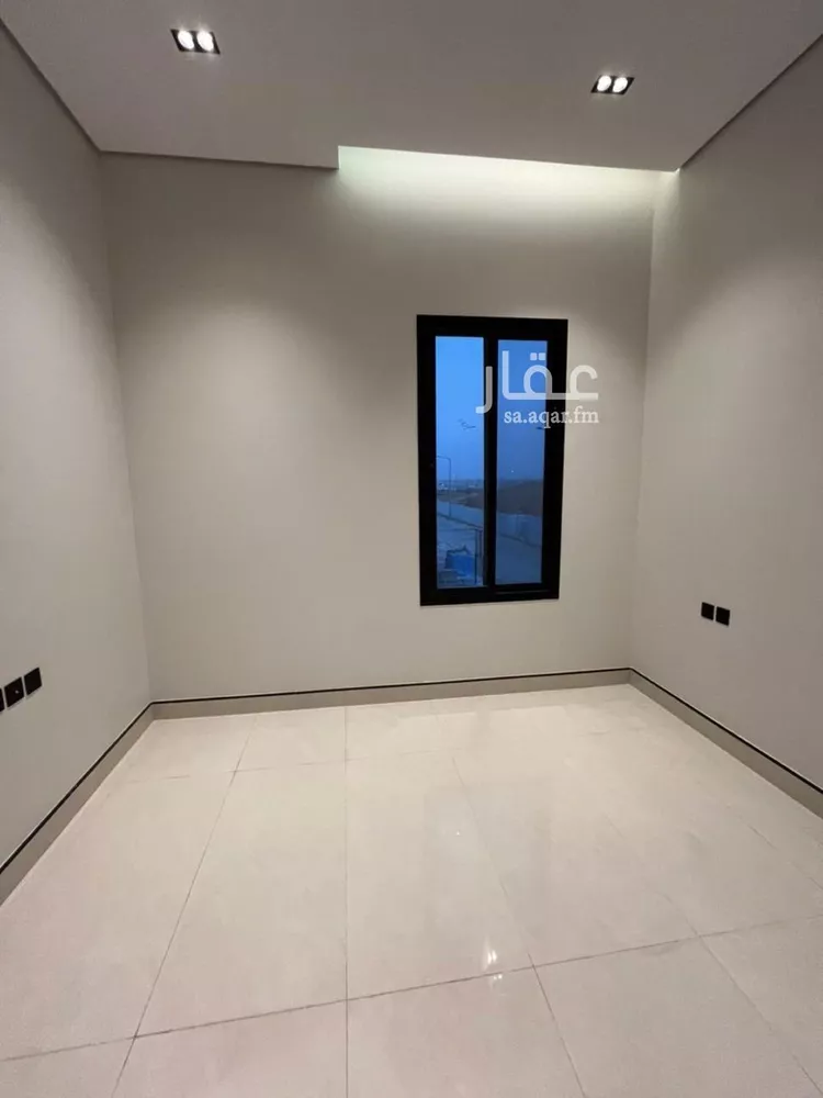 فيلا للبيع في شارع عمر ابن حبيب, حي الجنادرية, مدينة الرياض, منطقة الرياض 15
