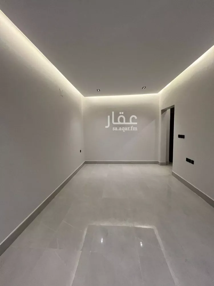 دور للبيع في شارع عمر ابن حبيب, حي الجنادرية, مدينة الرياض, منطقة الرياض 30