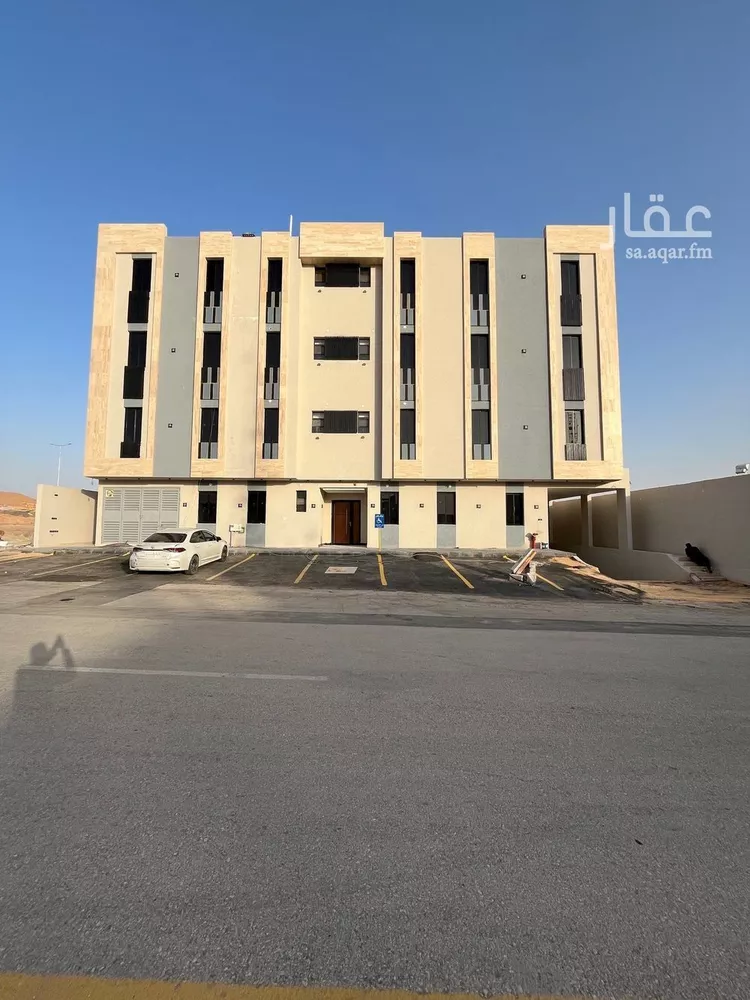 عمارة للبيع في شارع العطايا, حي الجنادرية, مدينة الرياض, منطقة الرياض 9