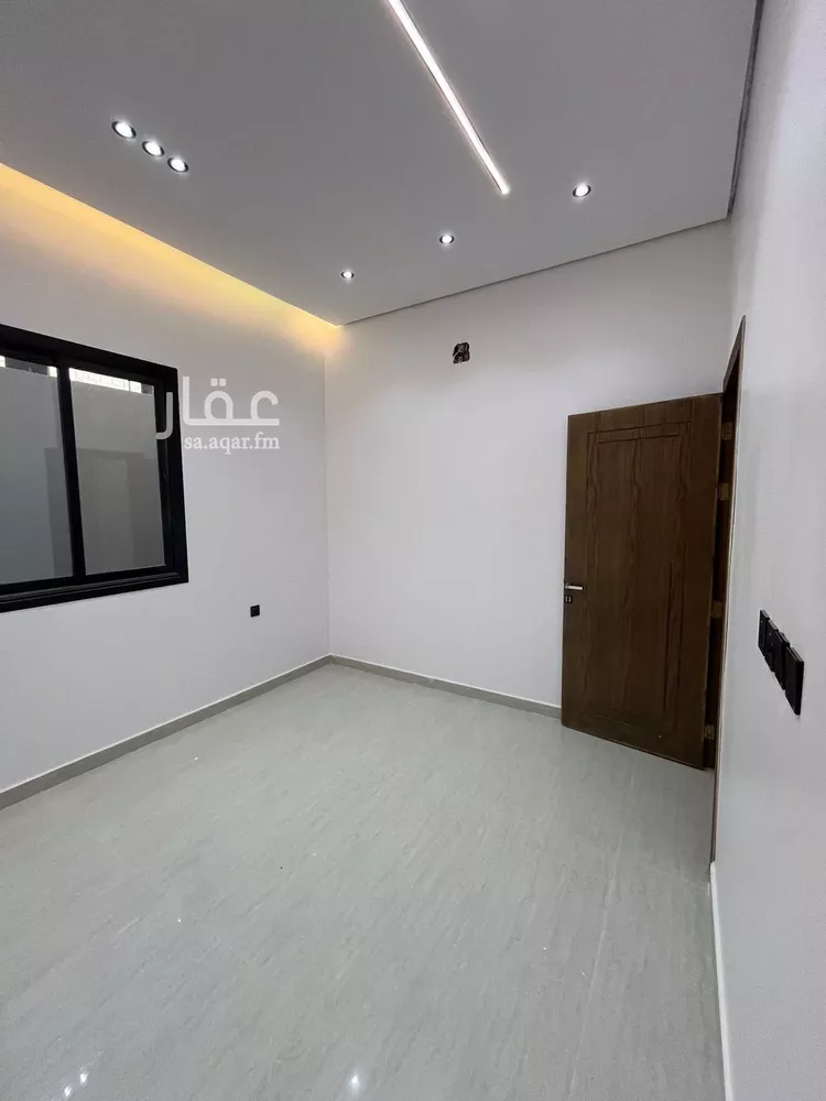 فيلا للبيع في شارع علي بن حسن صيرفي, حي النظيم, مدينة الرياض, منطقة الرياض 7