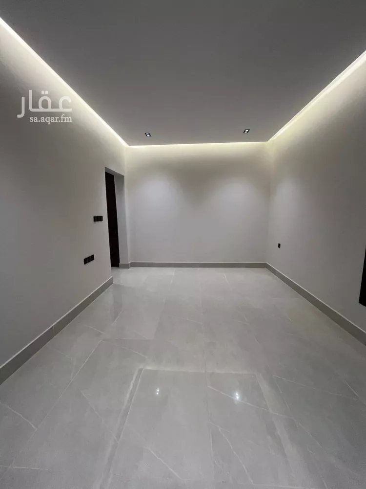 دور للبيع في شارع عمر ابن حبيب, حي الجنادرية, مدينة الرياض, منطقة الرياض 14