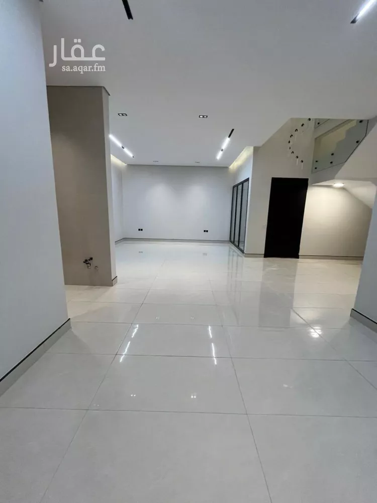 Villa for Sale in Riyadh Al Janadriyah صورة 3