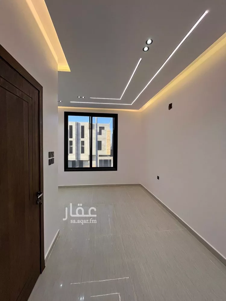 فيلا للبيع في شارع علي بن حسن صيرفي, حي النظيم, مدينة الرياض, منطقة الرياض 15