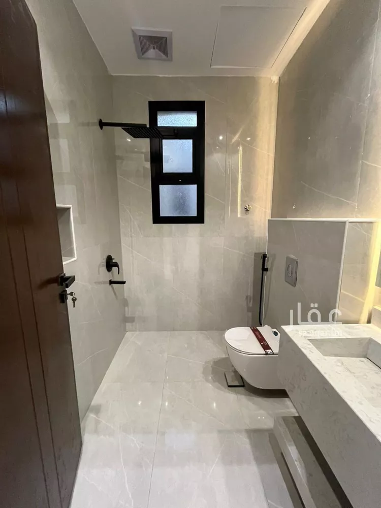 Floor for Sale in Riyadh Al Janadriyah 23