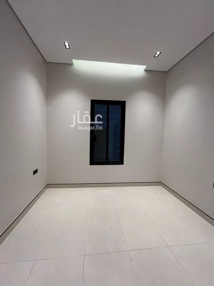 فيلا للبيع في شارع عمر ابن حبيب, حي الجنادرية, مدينة الرياض, منطقة الرياض 30