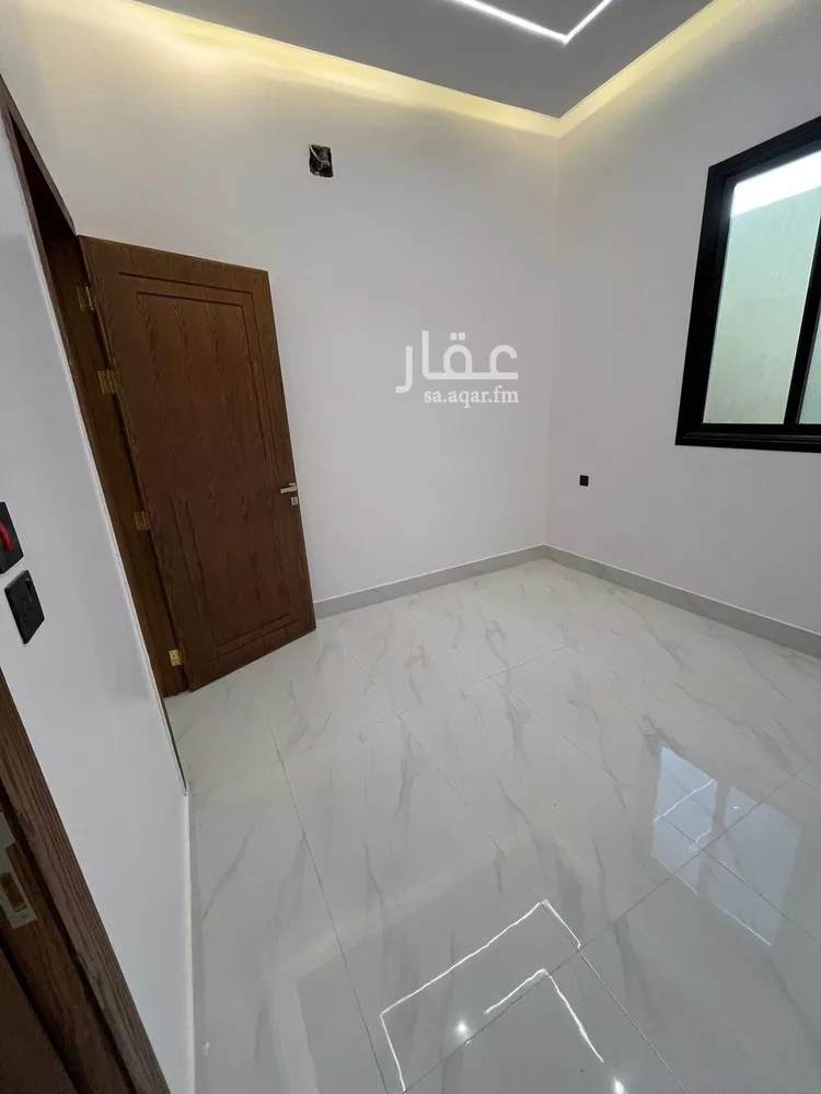 فيلا للبيع في شارع عياض بن خويلد, حي النظيم, مدينة الرياض, منطقة الرياض 9