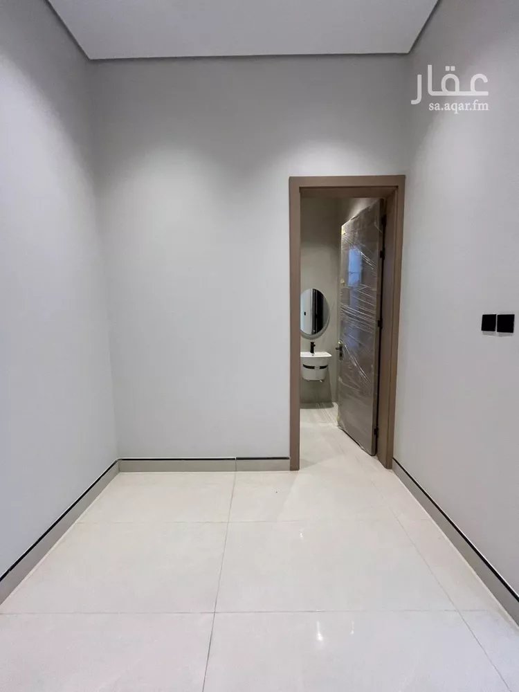 فيلا للبيع في شارع عمر ابن حبيب, حي الجنادرية, مدينة الرياض, منطقة الرياض 29