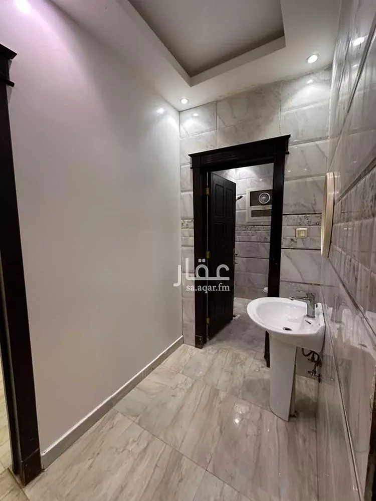 شقة للإيجار في شارع محمد العامري ، حي الرمال ، الرياض ، منطقة الرياض صورة 4