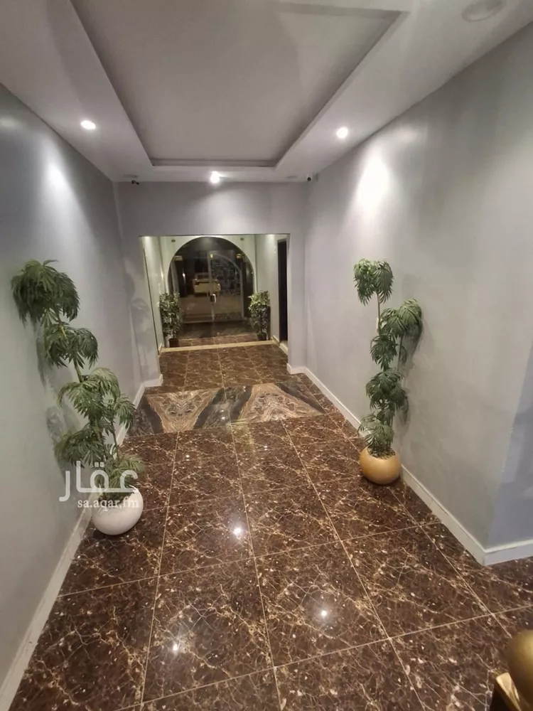 شقة للإيجار في شارع الامير مقرن بن عبدالعزيز, حي المرسلات, مدينة الرياض, منطقة الرياض 1 صورة