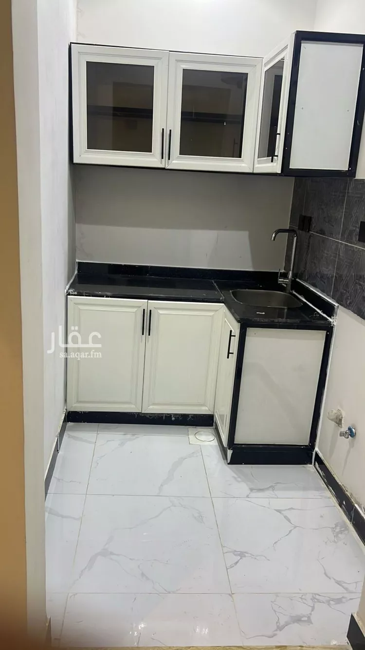 شقة للإيجار في شارع ابي جعفر المنصور, حي غرناطة, مدينة الرياض, منطقة الرياض صورة 3