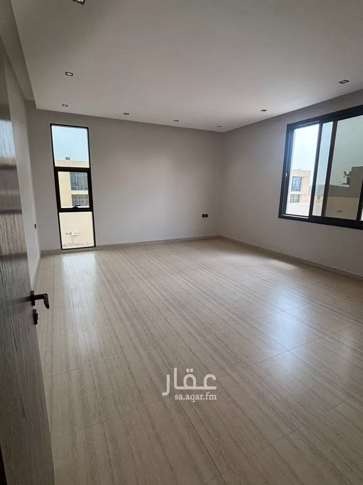 Floor for Sale in Riyadh Al Arid صورة 3