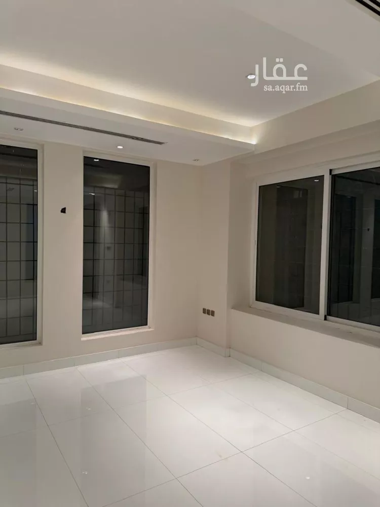 فيلا للإيجار في شارع علي أبي العلي, حي عرقة, مدينة الرياض, منطقة الرياض 11