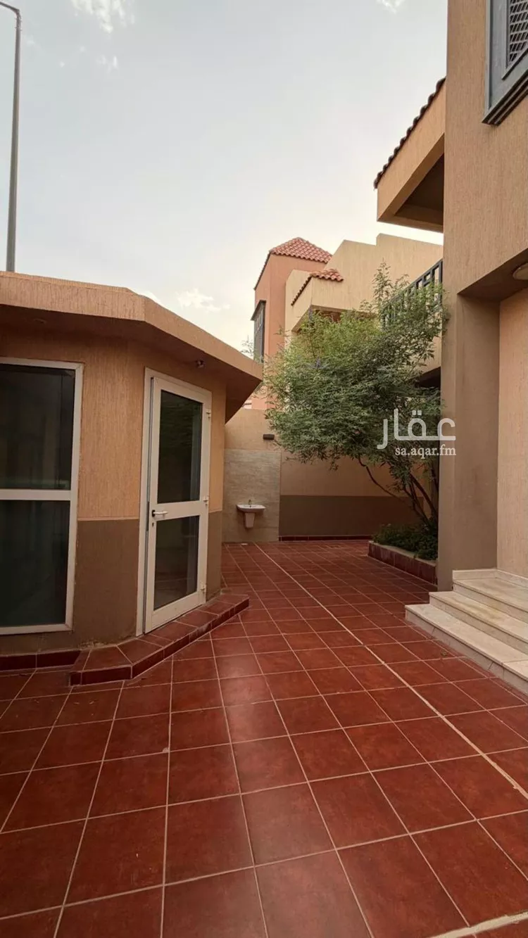 فيلا للبيع في شارع قنا, حي الياسمين, مدينة الرياض, منطقة الرياض صورة 5