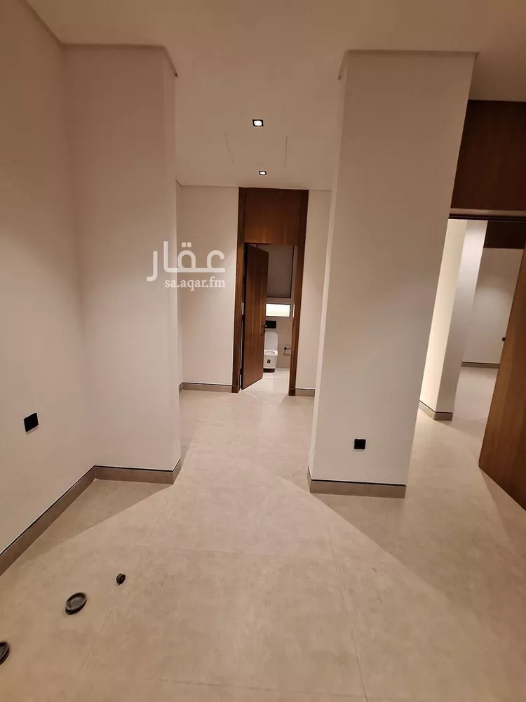 Floor for Rent in Riyadh Al Yasmin صورة 3