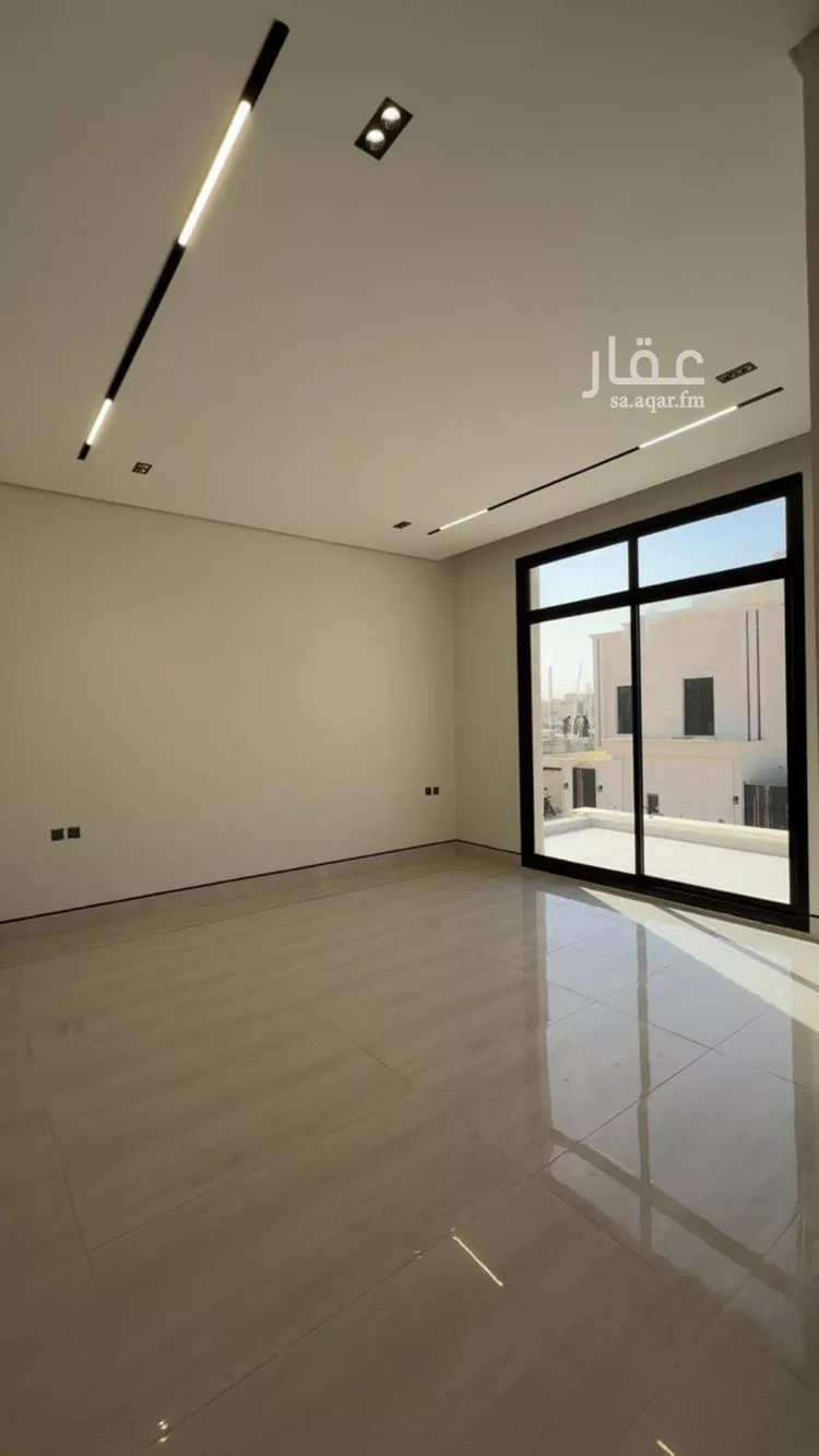 دور للبيع في شارع رقم 298, حي النظيم, مدينة الرياض, منطقة الرياض صورة 4