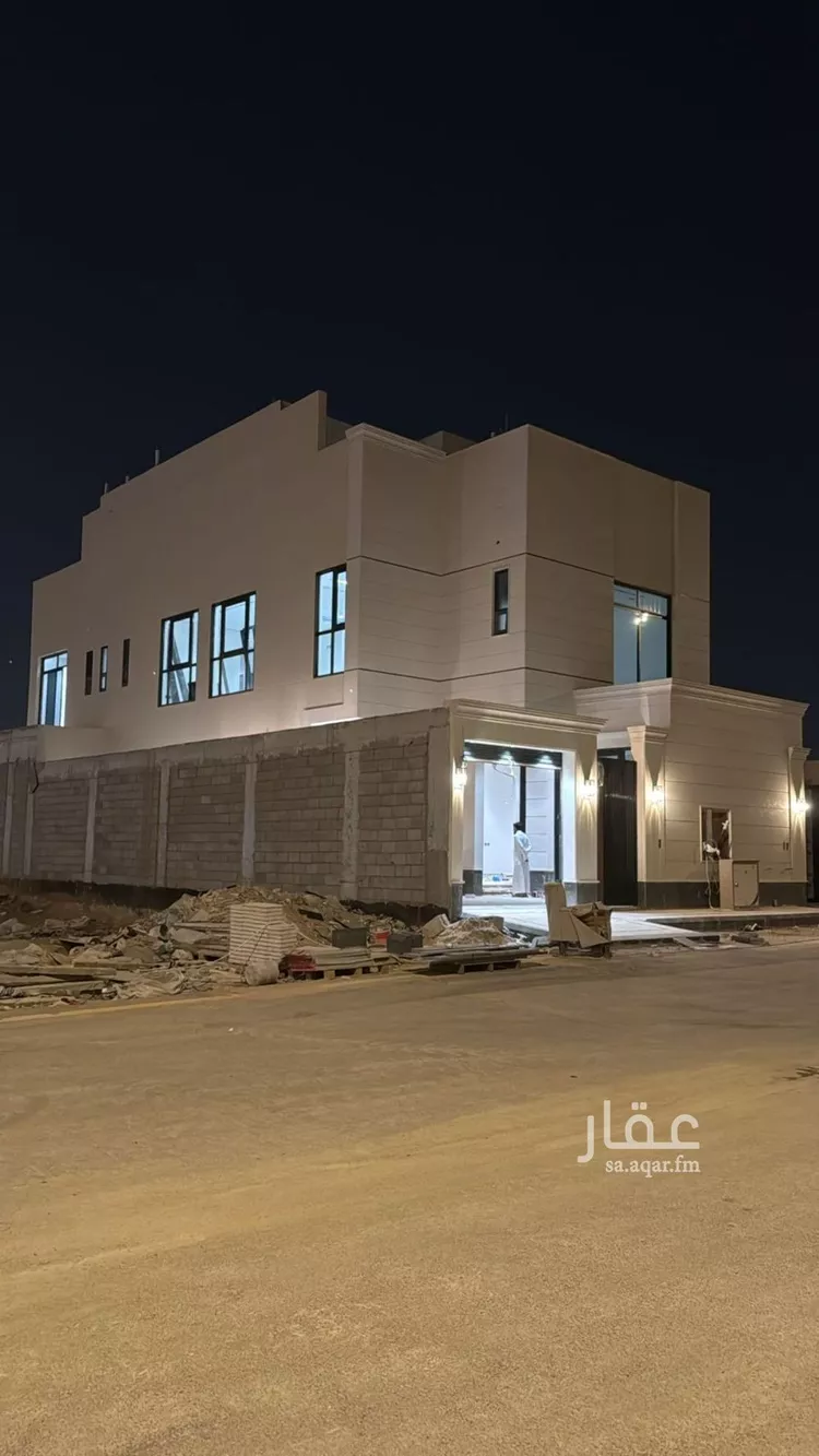 دور للبيع في شارع رقم 298, حي النظيم, مدينة الرياض, منطقة الرياض 1 صورة