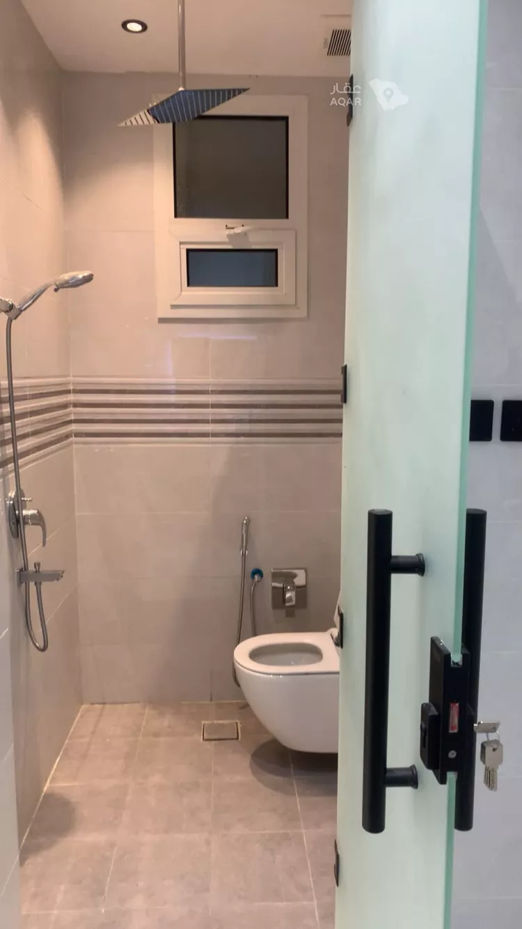 Floor for Rent in Riyadh Al Arid 6