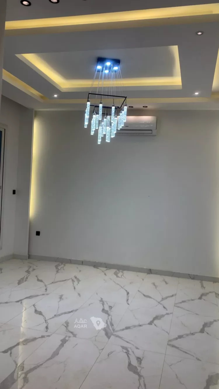 Floor for Rent in Riyadh Al Arid 9