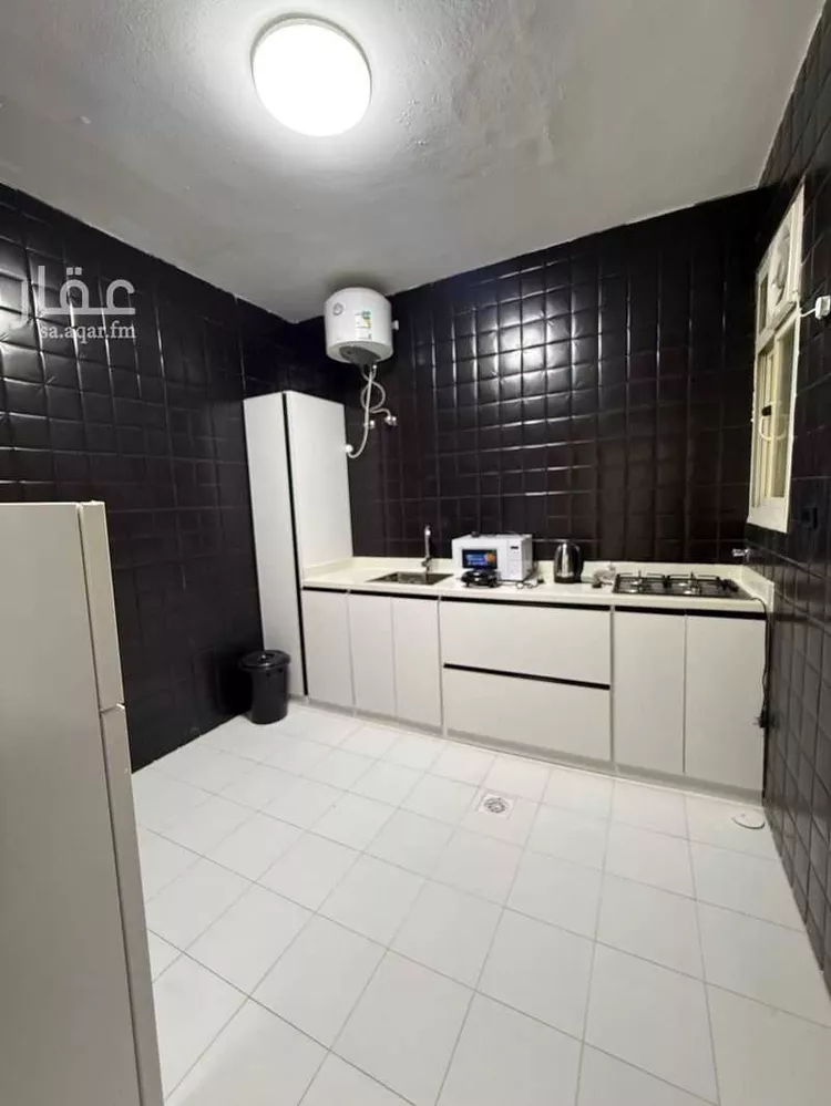 عمارة للإيجار في شارع عبد الله بن الزبير, حي الروضة, مدينة تبوك, منطقة تبوك صورة 5