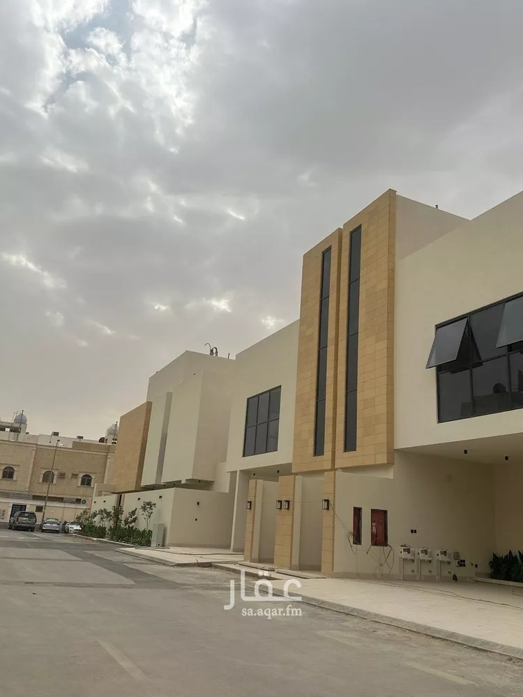 دور للبيع في شارع محمود عبدالله قاري, حي الصفاء, مدينة الرياض, منطقة الرياض صورة 2