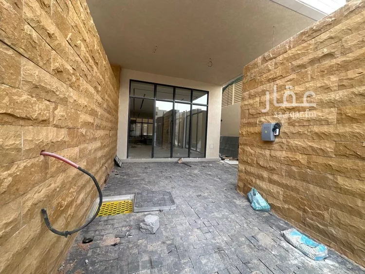 Floor for Sale in Riyadh Al Arid صورة 3