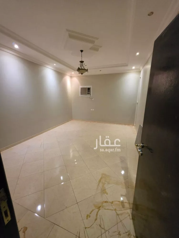 شقة للإيجار في شارع الشيخ عبدالوهاب بن عبدالله, حي الإزدهار, مدينة الرياض, منطقة الرياض 9