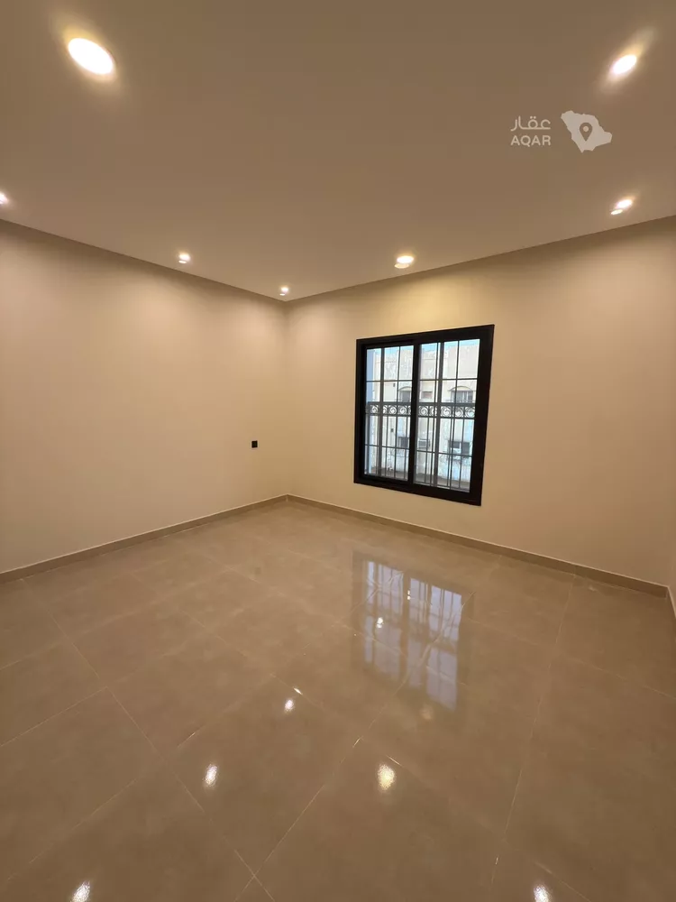شقة للإيجار في شارع الروضة, حي الخبر الجنوبية, مدينة الخبر, المنطقة الشرقية 8