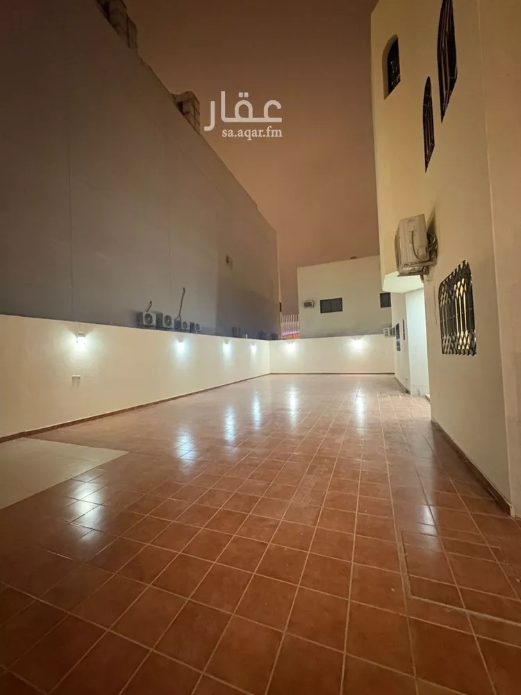 فيلا للإيجار في شارع ابي بكر الصديق الفرعي, حي النزهة, مدينة الرياض, منطقة الرياض صورة 5