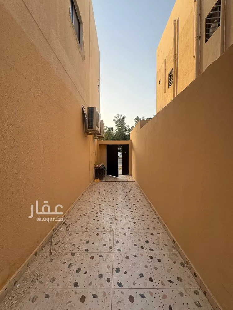 شقة للإيجار في شارع الأمير مساعد بن عبدالرحمن بن فيصل, حي العريجاء الأوسط, مدينة الرياض, منطقة الرياض