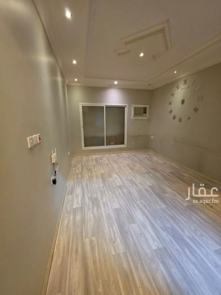 شقة للإيجار في شارع الشيخ عبدالوهاب بن عبدالله, حي الإزدهار, مدينة الرياض, منطقة الرياض 8