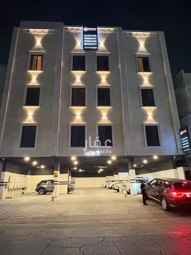 شقة للإيجار في شارع عنيزة, حي الثقبة, مدينة الخبر, المنطقة الشرقية
