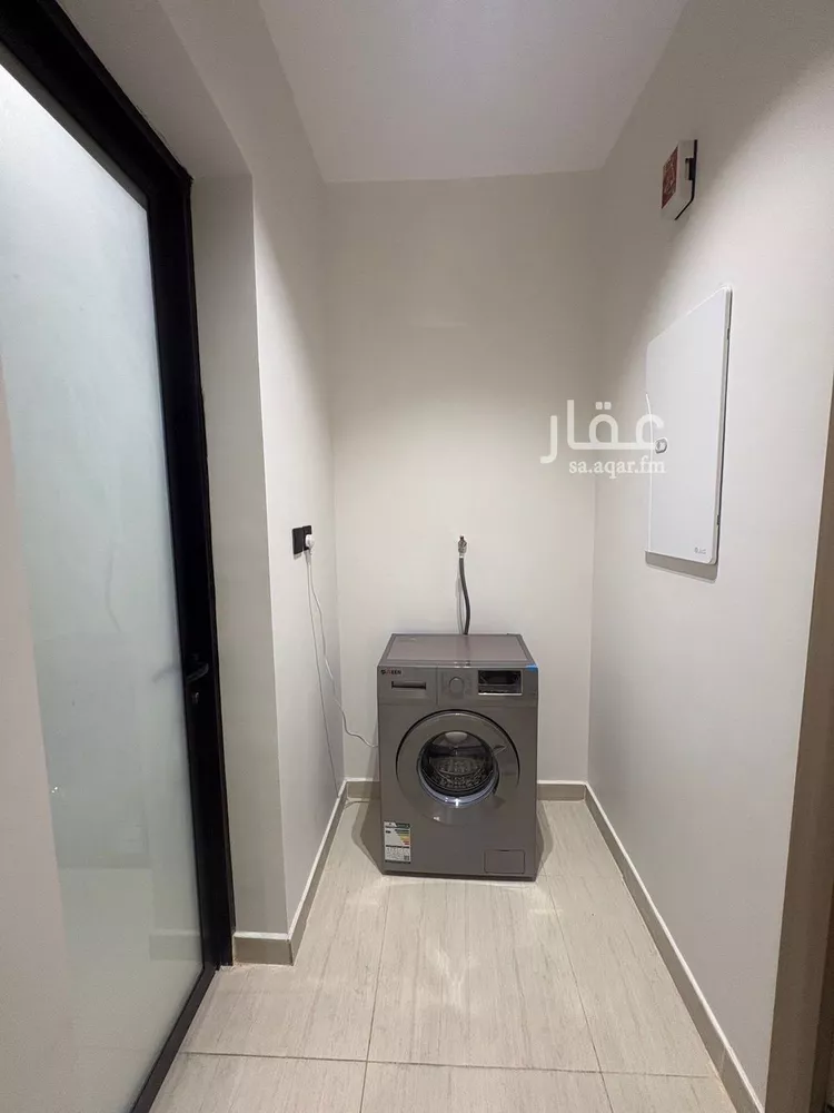 شقة للإيجار في شارع الخبر, حي الخبر الجنوبية, مدينة الخبر, المنطقة الشرقية 13
