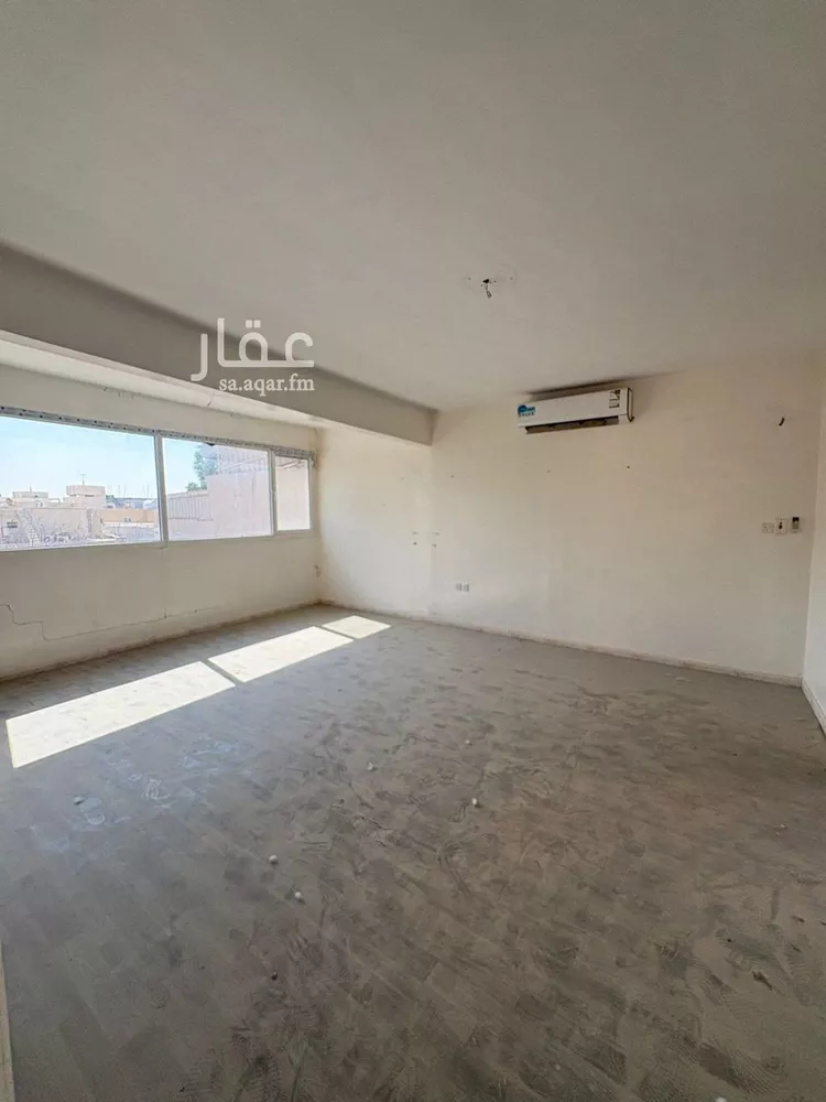 Villa for Sale in Riyadh Al Malaz 11