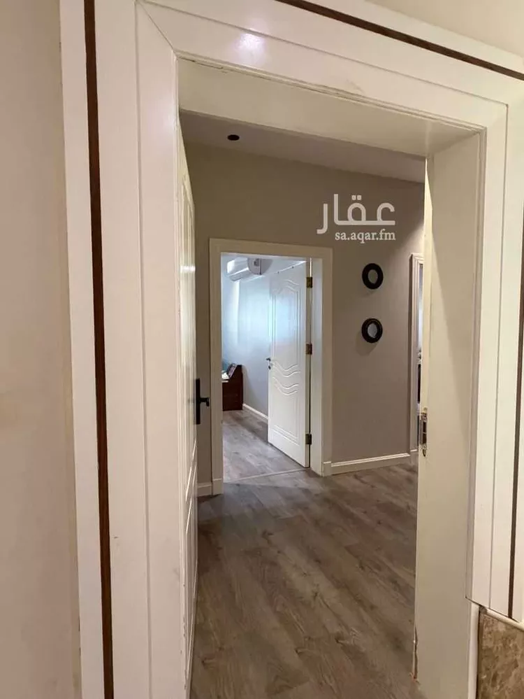 شقة للبيع في شارع نعمان بن مقرن المزيني ، حي العارض ، الرياض ، منطقة الرياض 1 صورة