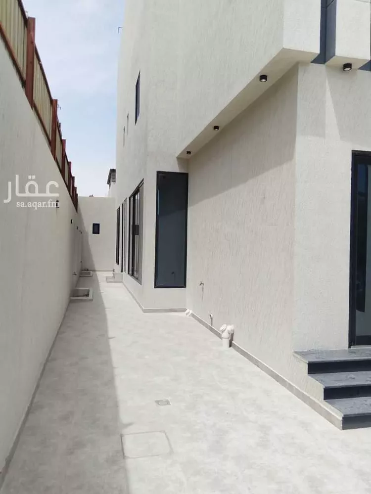 فيلا للبيع في شارع داود الحنفي, حي ضاحية الملك فهد, مدينة الدمام, المنطقة الشرقية صورة 4