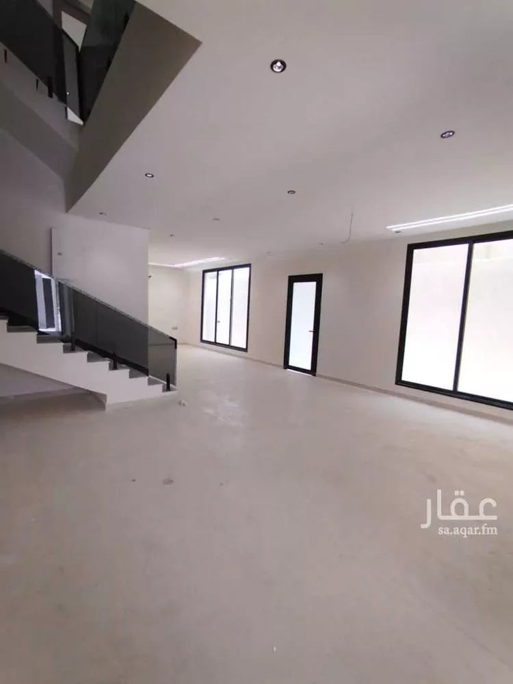 فيلا للبيع في شارع 552 ضاحية الملك فهد, حي ضاحية الملك فهد, مدينة الدمام, المنطقة الشرقية صورة 2