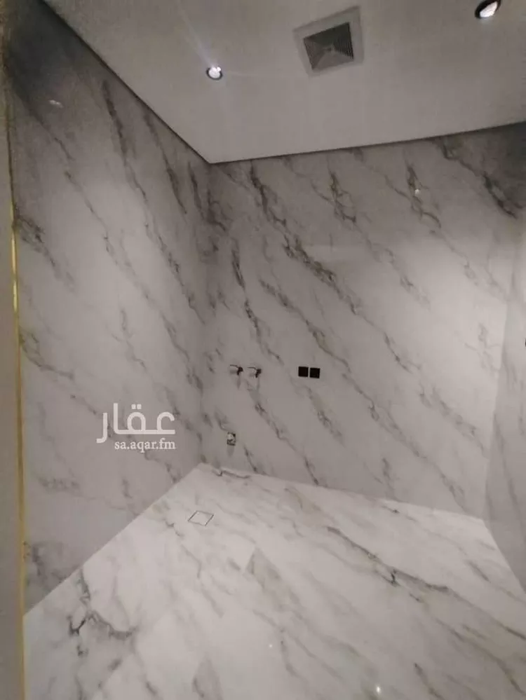 فيلا للبيع في شارع نجران, حي ضاحية الملك فهد, مدينة الدمام, المنطقة الشرقية 12