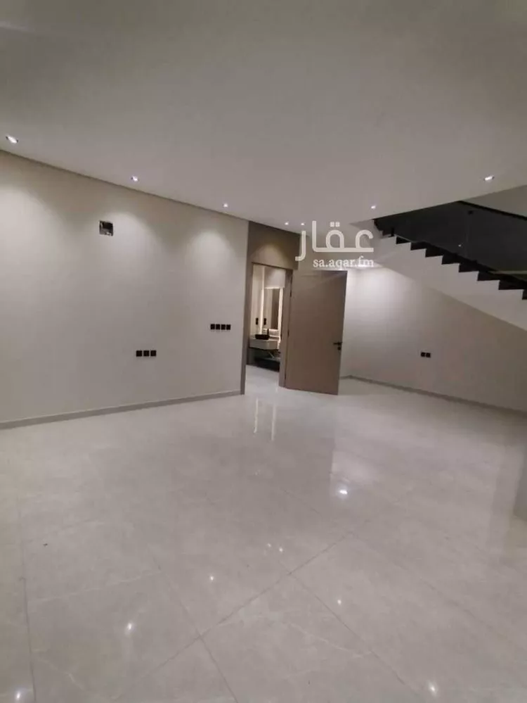 Villa for Sale in Dammam King Fahd 21