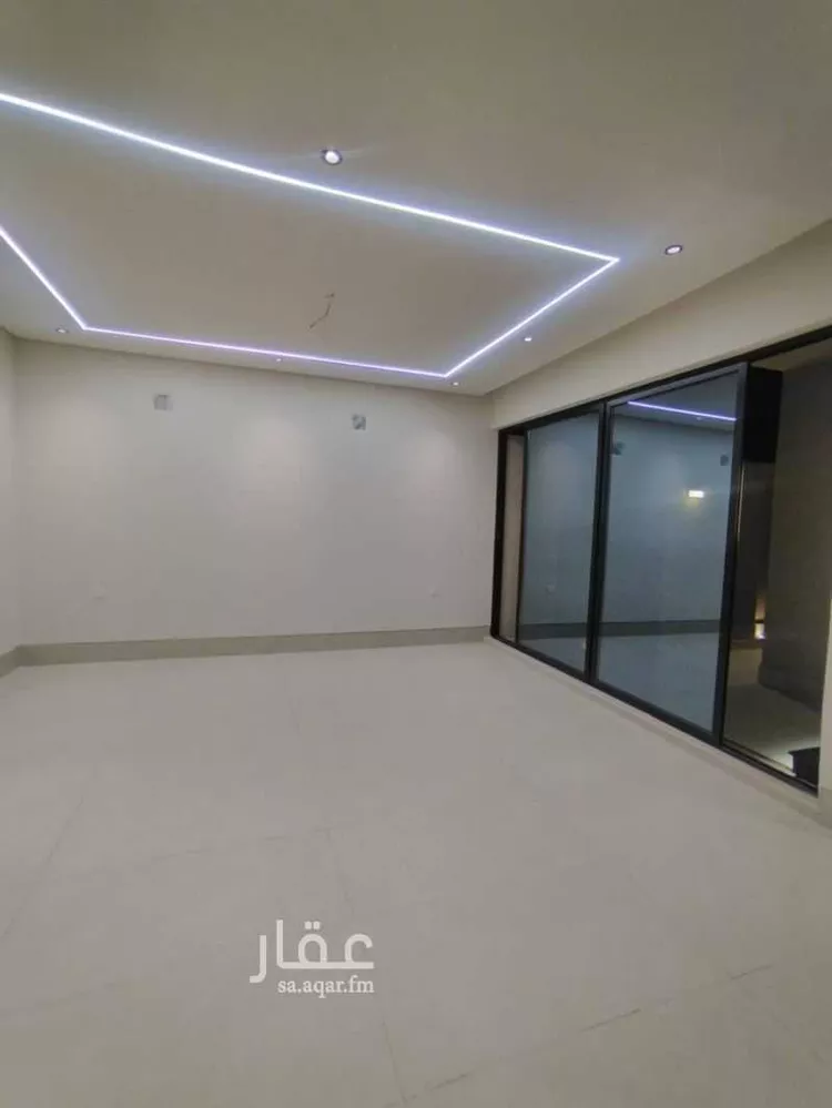 فيلا للبيع في شارع محمد الحازمي, حي ضاحية الملك فهد, مدينة الدمام, المنطقة الشرقية 12