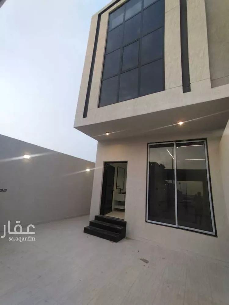 شقة للبيع في شارع ابن نعيم, حي ضاحية الملك فهد, مدينة الدمام, المنطقة الشرقية 6