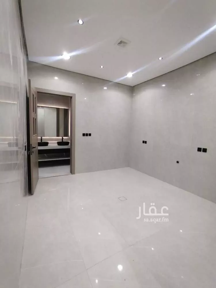 Villa for Sale in Dammam King Fahd 24